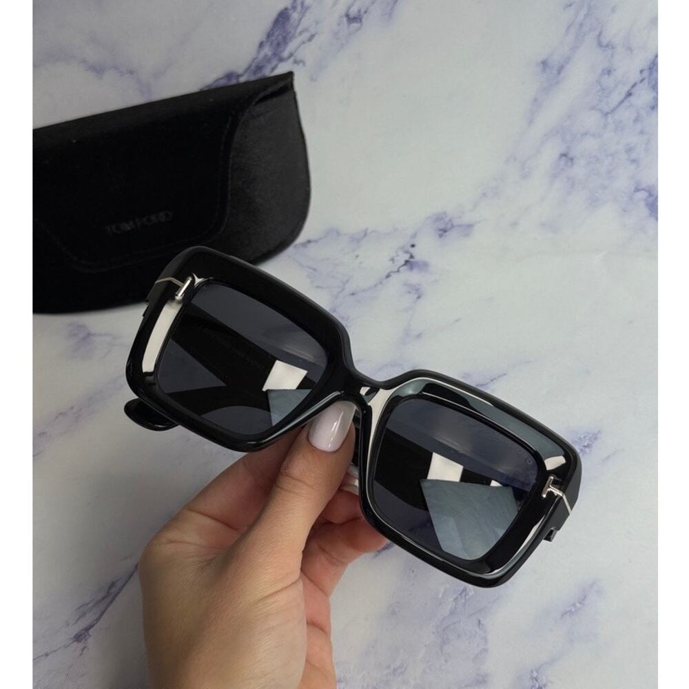 NEW Tom Ford FT1157 Esme Sunglasses in Black Square